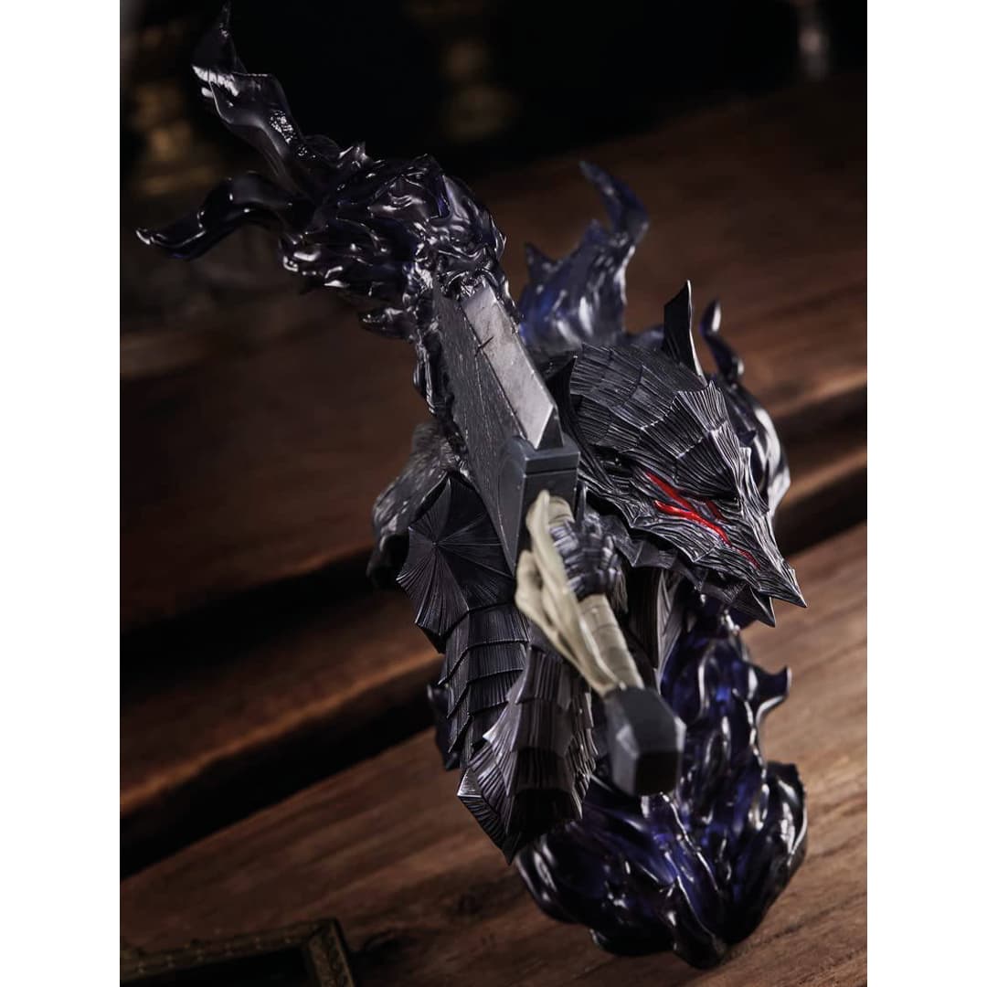 Immagine di prodotto di: Berserk 42 Special Edition with Gatsu Berserker Armor Figure – MAX Factory (3)